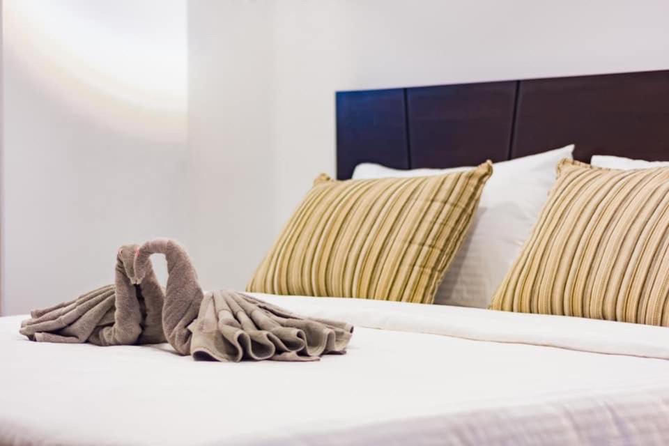 Bony'S Holiday Inn Negombo Exterior photo